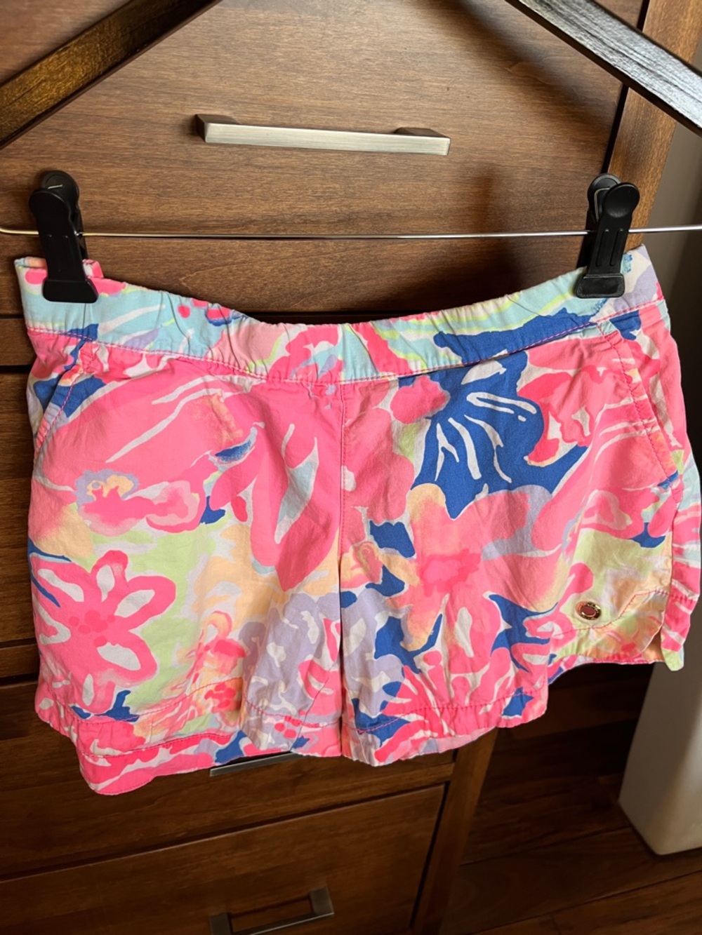 Lilly Pulitzer Coral Pink Multicolor Floral Athletic Shorts